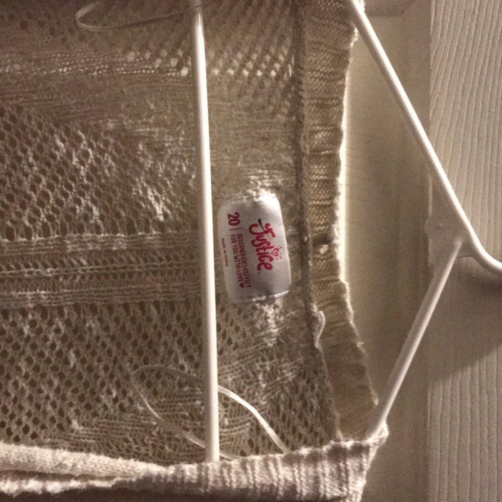 Cardigan - Picture 2 of 4
